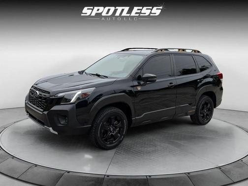 Crystal Black Silica 2022 Subaru Forester Wilderness