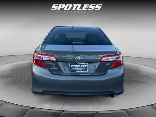 2013 Toyota Camry LE