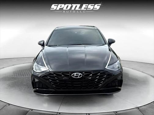 2022 Hyundai SONATA SEL