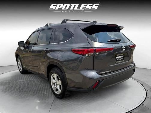 2021 Toyota Highlander L