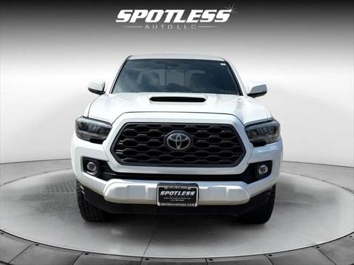 2020 Toyota Tacoma TRD Sport