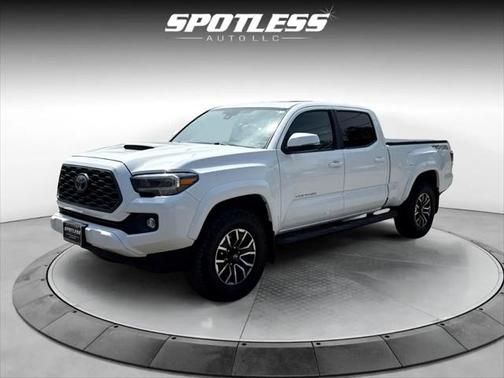 2020 Toyota Tacoma TRD Sport