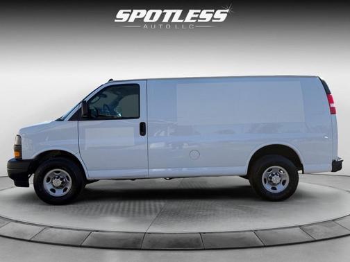 2020 Chevrolet Express 2500 RWD 2500 Regular Wheelbase WT