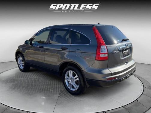 Polished Metal Metallic 2011 Honda CR-V EX