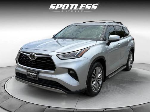 2021 Toyota Highlander Platinum