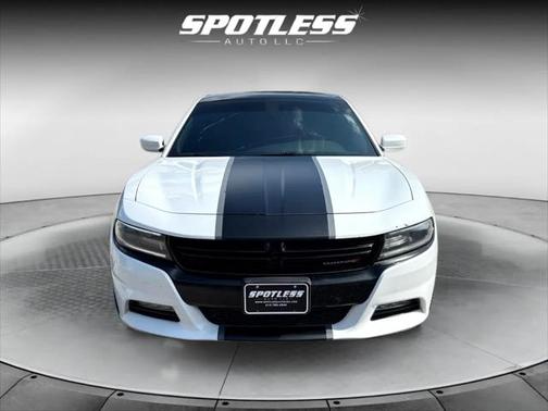 2015 Dodge Charger SXT