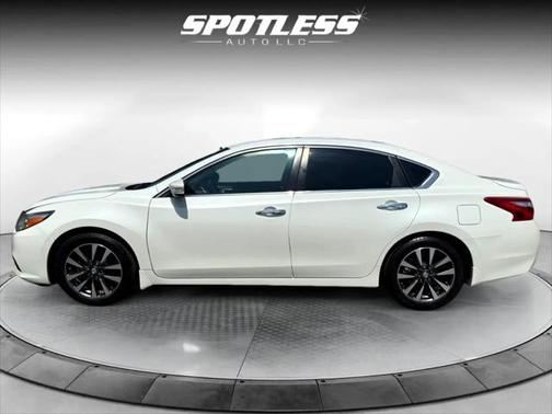 2017 Nissan Altima 2.5 SV