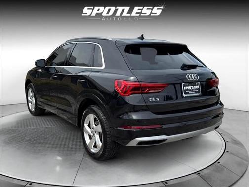 2020 Audi Q3 45 Premium