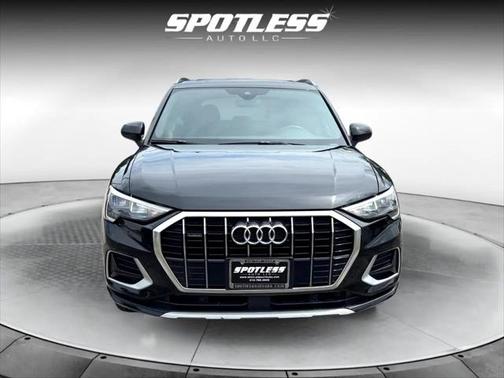 2020 Audi Q3 45 Premium