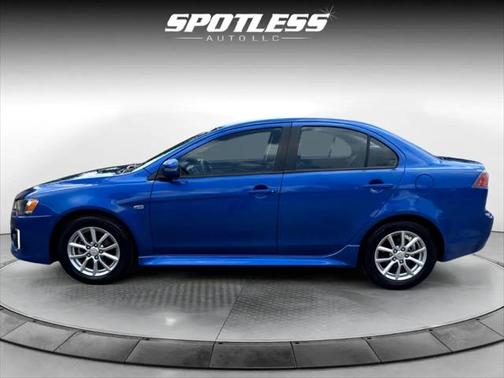 2016 Mitsubishi Lancer ES