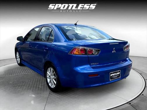 2016 Mitsubishi Lancer ES