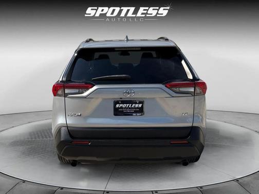 Silver Sky Metallic 2021 Toyota RAV4 LE