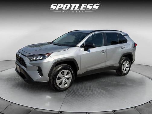 Silver Sky Metallic 2021 Toyota RAV4 LE