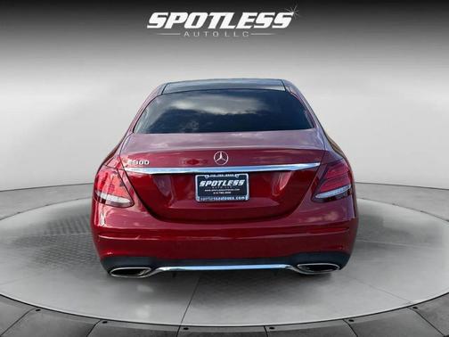 2017 Mercedes-Benz E-Class E300 Luxury Sedan