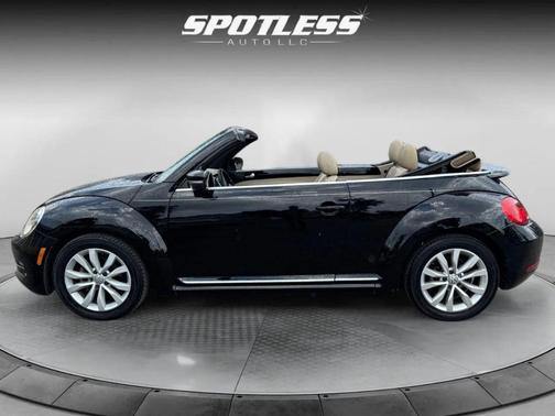 2013 Volkswagen Beetle 2.0L TDI