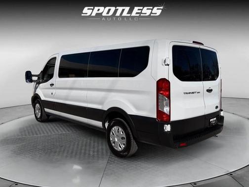 2022 Ford Transit-350 XL