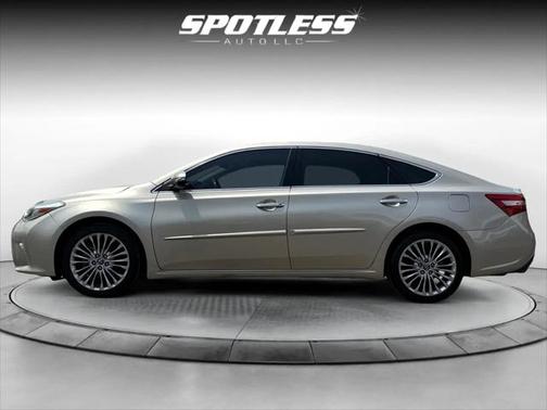 2016 Toyota Avalon XLE