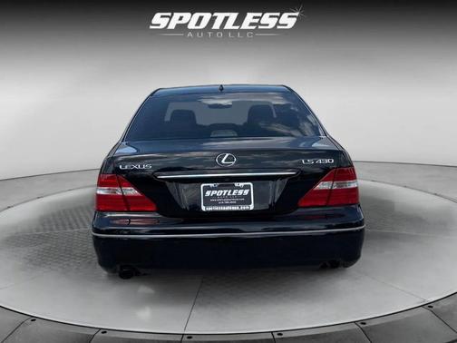 2005 Lexus LS 430 Base