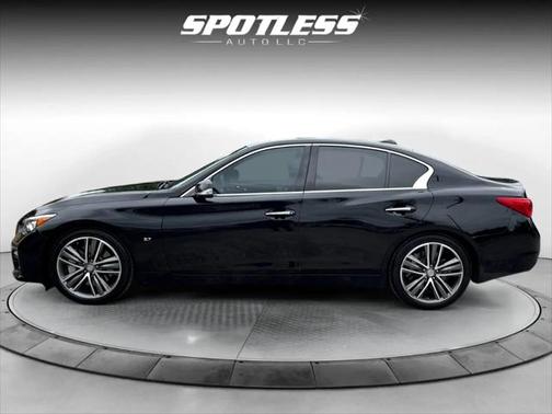 2015 INFINITI Q50 Sport