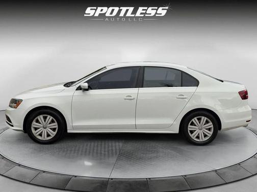 White Silver Metallic 2017 Volkswagen Jetta 1.4T S
