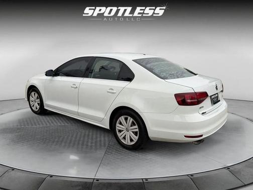 White Silver Metallic 2017 Volkswagen Jetta 1.4T S
