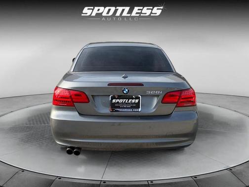 Space Gray Metallic 2011 BMW 328 328i
