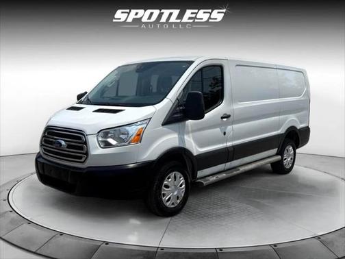 2018 Ford Transit-250 Base