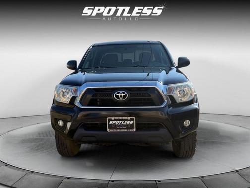 2015 Toyota Tacoma Base