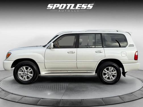 2003 Lexus LX 470 Base