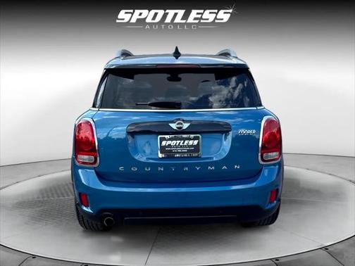 2018 MINI Countryman Cooper