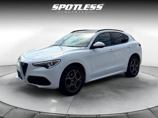 2020 Alfa Romeo Stelvio Sport
