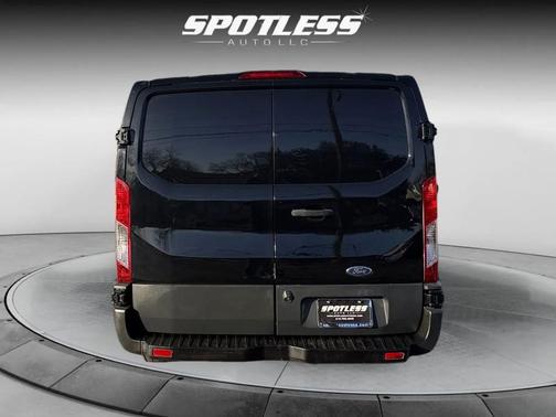 2017 Ford Transit-150 Base