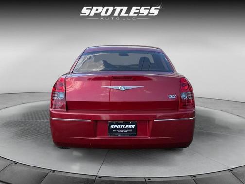 2010 Chrysler 300 Touring