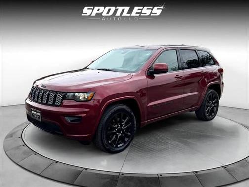 2018 Jeep Grand Cherokee Laredo E