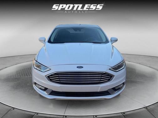 2017 Ford Fusion Hybrid SE