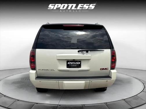 2014 GMC Yukon XL Denali