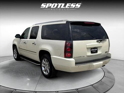 2014 GMC Yukon XL Denali