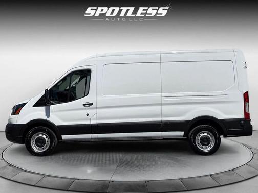 Oxford White 2020 Ford Transit-250 Base