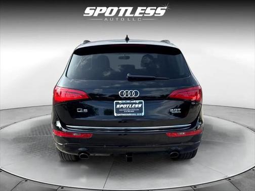 2017 Audi Q5 2.0T Premium Plus