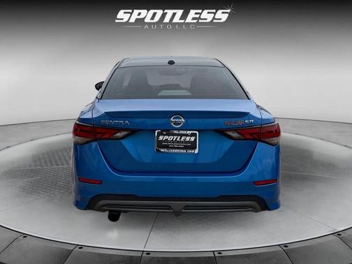 Electric Blue Metallic 2022 Nissan Sentra SR
