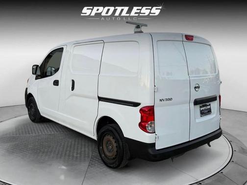 2019 Nissan NV200 S