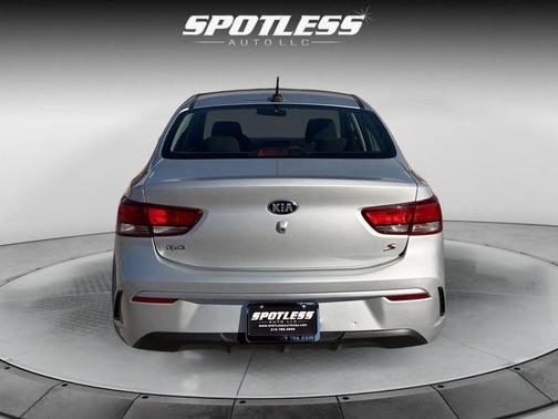 2021 Kia Rio S
