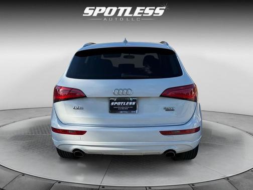 2015 Audi Q5 2.0T Premium