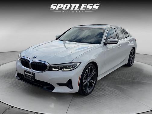 2021 BMW 330 330i