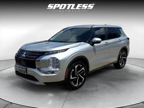 2022 Mitsubishi Outlander SE 2.5 2WD