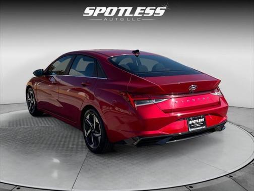 2021 Hyundai ELANTRA SEL