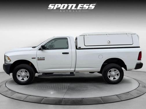 Bright White Clearcoat 2016 RAM 2500 Tradesman