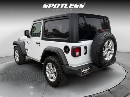 2022 Jeep Wrangler Sport S
