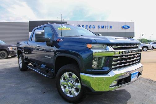 Photo 2 of 36 of 2020 Chevrolet Silverado 2500 LTZ