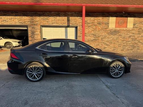 2017 Lexus IS 200t Base